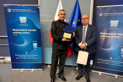 5cc2682c-50c3-4d4c-8eb6-de4289d22e6f