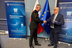 986c6e16-bf22-46a0-b303-a883aaa9267e