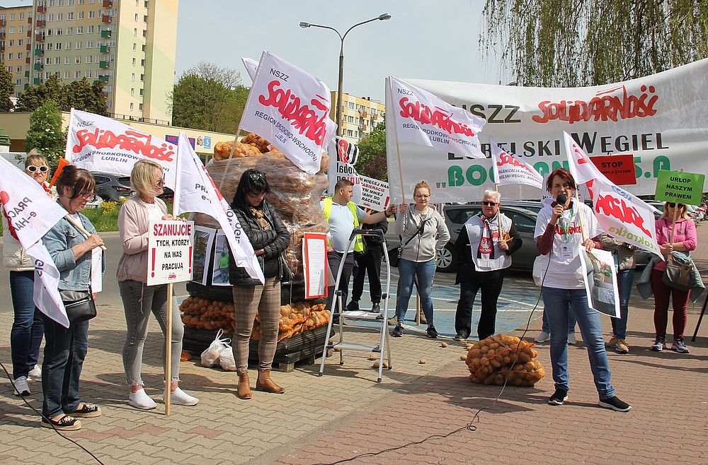 Happening pracowników Stokrotki