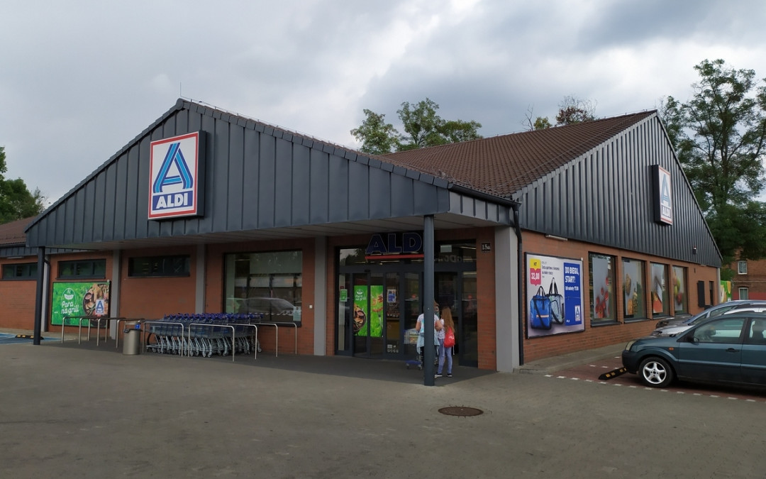 Akcja informacyjna w sklepach Aldi. Pracownicy zapisują się do związku