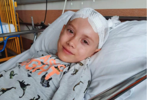 Potrzebna pomoc dla Filipa. Chłopiec walczy z guzem mózgu!