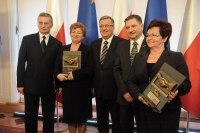 Laureaci poprzedniej edycji z Bronisławem Komorowskim i Piotrem Dudą