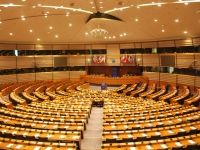 Parlament Europejski przeciwko łamaniu praw pracowniczych