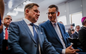 Stanowisko Prezydium KK NSZZ &quot;S&quot;: W &quot;Tarczy 3&quot; Rząd chce chronić miejsca pracy... zwolnieniami