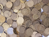 Coraz więcej emerytur poniżej minimalnej