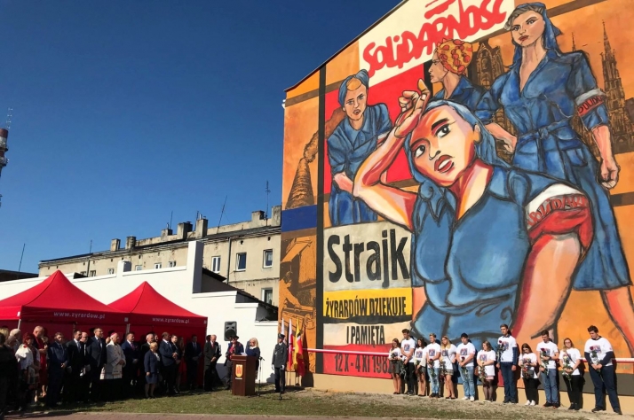 &quot;Mamy obowiązek pamiętać o strajku&quot;. Odsłonięcie &quot;Muralu Solidarności&quot; w Żyrardowie