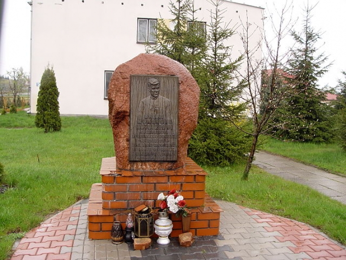 Rocznica męczeńskiej śmierci ks. Romana Kotlarza