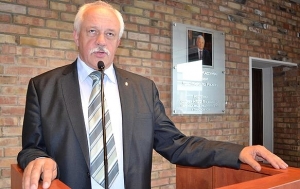 Kazimierz Grajcarek: &quot;S&quot; pozytywnie ocenia przyjęty przez rząd &quot;Program dla górnictwa&quot;