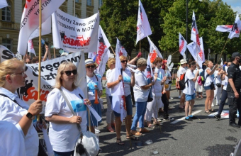 protest pracowników sądownictwa pod KPRM / Solidarność