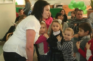 Raport KE w sprawie zarobków nauczycieli