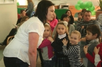 Raport KE w sprawie zarobków nauczycieli