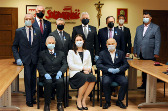 Uhonorowani Medalem Stulecia Odzyskanej Niepodległości