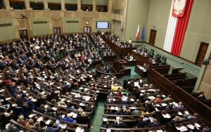 PKW podał rozkład mandatów w Sejmie