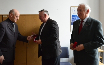 Kolejni emeryci odznaczeni