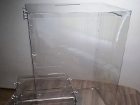 Od dzisiaj obowiązują przezroczyste urny