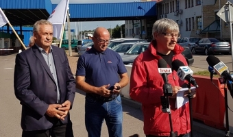 "Solidarność" już na granicy polsko-białoruskiej. "Oczekujemy TIR-a z pomocą humanitarną dla Mińska"
