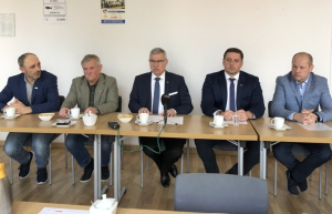 Pracownicy Morza Bałtyckiego zapowiadają protesty. &quot;Rząd doprowadził nas do ubóstwa. Jesteśmy zmuszeni wyjść na ulicę&quot;