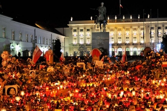 9 rocznica tragedii smoleńskiej - 10 kwietnia 2010