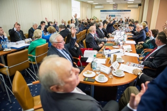 Partnerzy społeczni rekomendują: Wiek emerytalny 61 i 66 lat; staż 35 i 40 lat