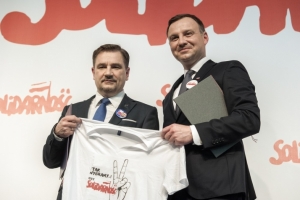 "Nowa jakość w polityce". Projekt prezydencki już w Sejmie