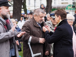 Krzyże Wolności i Solidarności dla działaczy opozycji