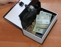 Wyższe płace w instytucjach samorządowych