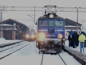 Przeciw cięciom na kolei