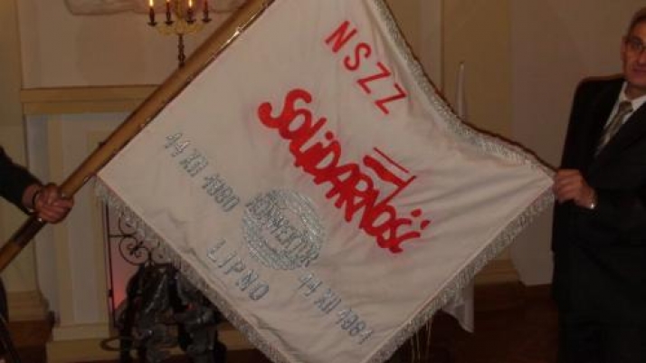 Hhistoryczny sztandar związkowców KONWEKTORA