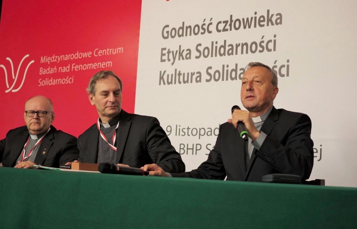 Przemawia ks. prof. Władysław Zuziak