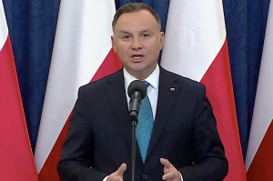 Solidarność o prezydenckim projekcie emerytur stażowych – to pusty akt