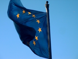 Polska nie wypełnia części zasad Europejskiej Karty Społecznej. Uwagi prezydium KK