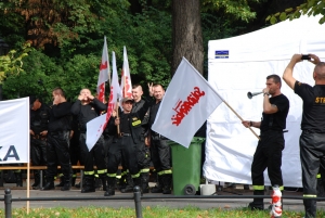 Strażacy protestują. Miasteczko przed Sejmem