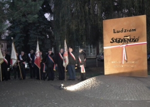 "W narodzie coś drgnęło". Odsłonięcie pomnika w Lesznie