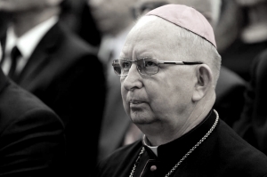 Ksiądz biskup Kazimierz Ryczan - uroczystości pogrzebowe w Kielcach