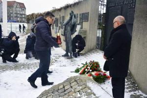 Znicze pamięci ku czci ofiar stanu wojennego