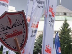 Nauczyciele idą do polityków