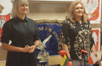 Solidarność przy podpisaniu porozumienia pomiędzy szkołami w Połukniu i w Policach